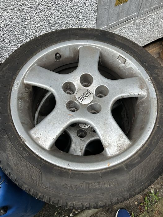 Koła zimowe opony + Felgi aluminiowe 16 cali 5x114,3 ET40