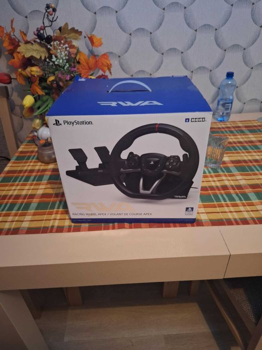 Kierownica HORI Racing Wheel Apex (PC/PS4/PS5)