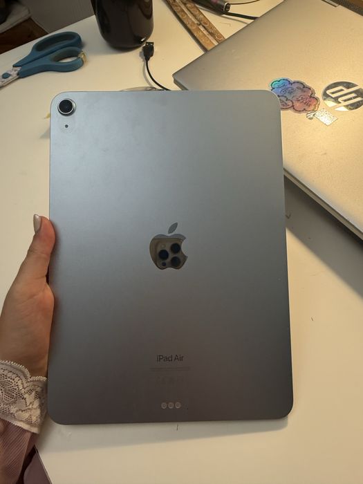 Ipad air 10°geração 2024(64gb)