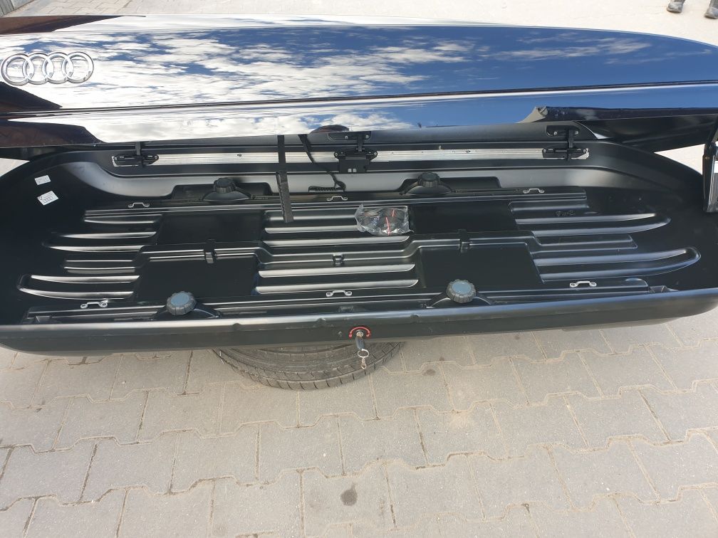 Box kufer bagażnik dachowy Thule Audi 300l