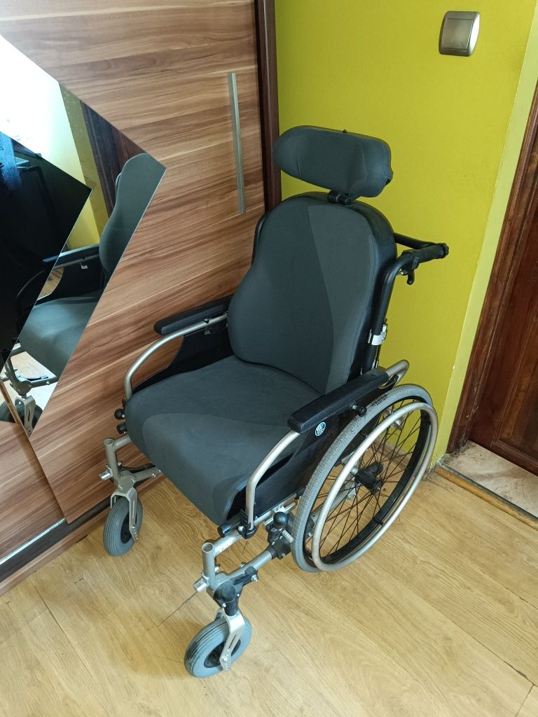 Wózek inwalidzki