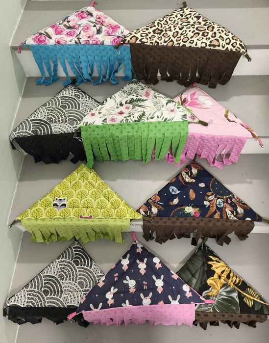 Hamak narożny z ffedzialmi dla gryzoni, świnek morskich, szynszyla HIT