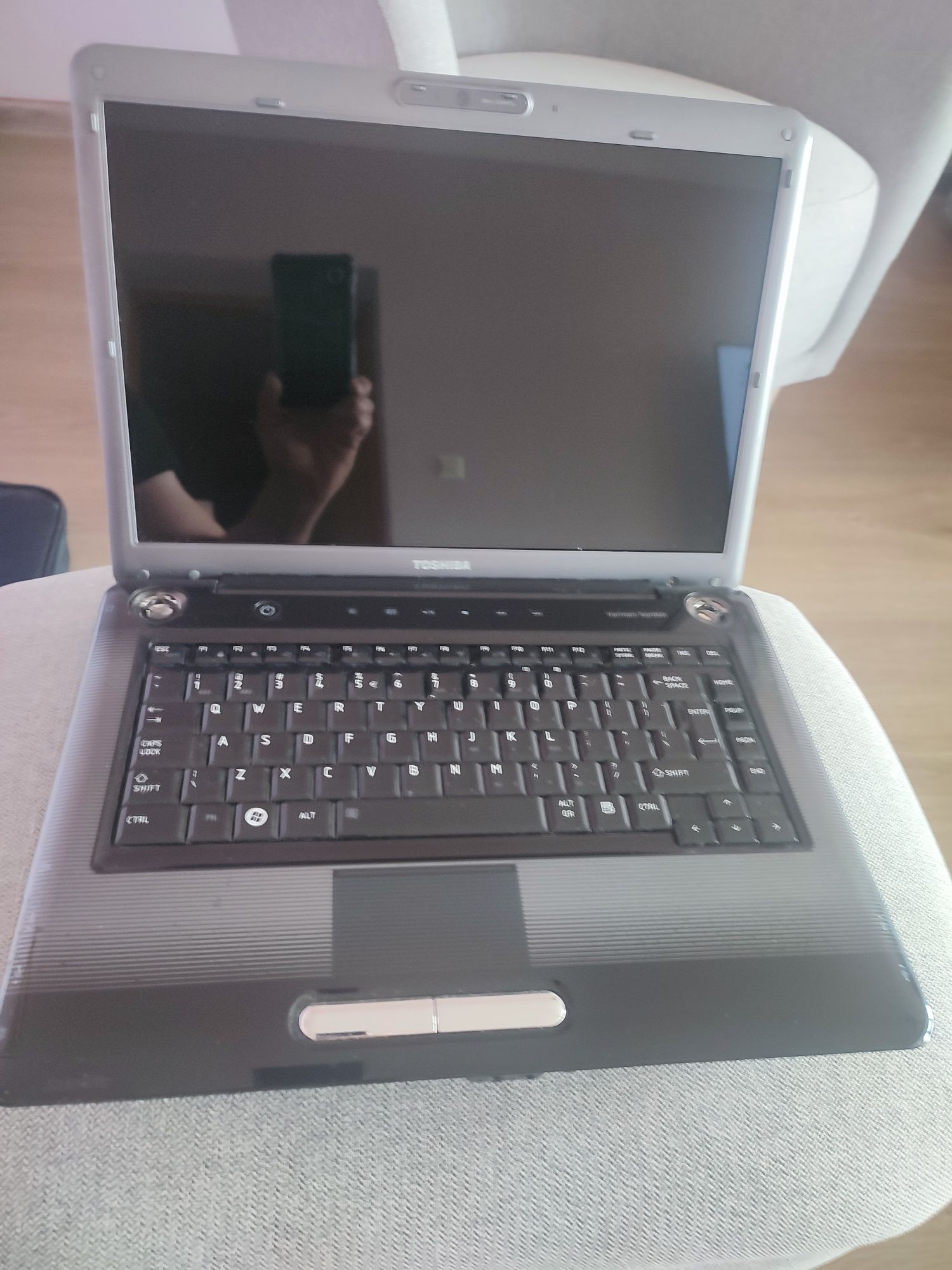 Laptop Toshiba Satelitę A300-1MT ,15,4 Cala 3 GB Ram