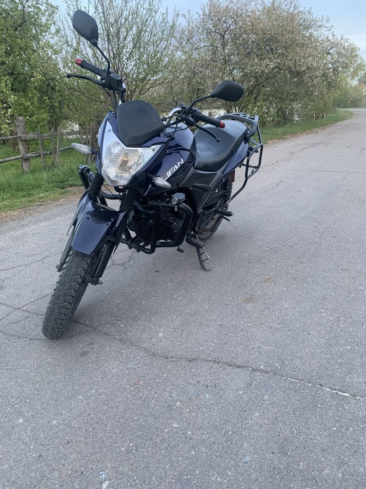 Продам Lifan cityR 200