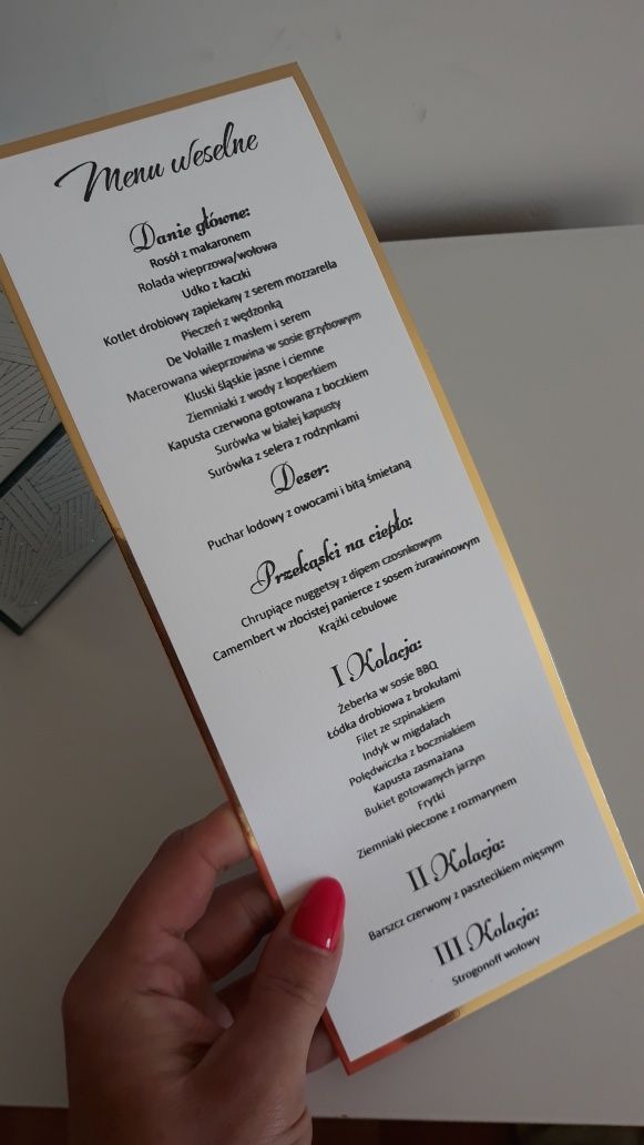 Menu weselne na stoły glamour