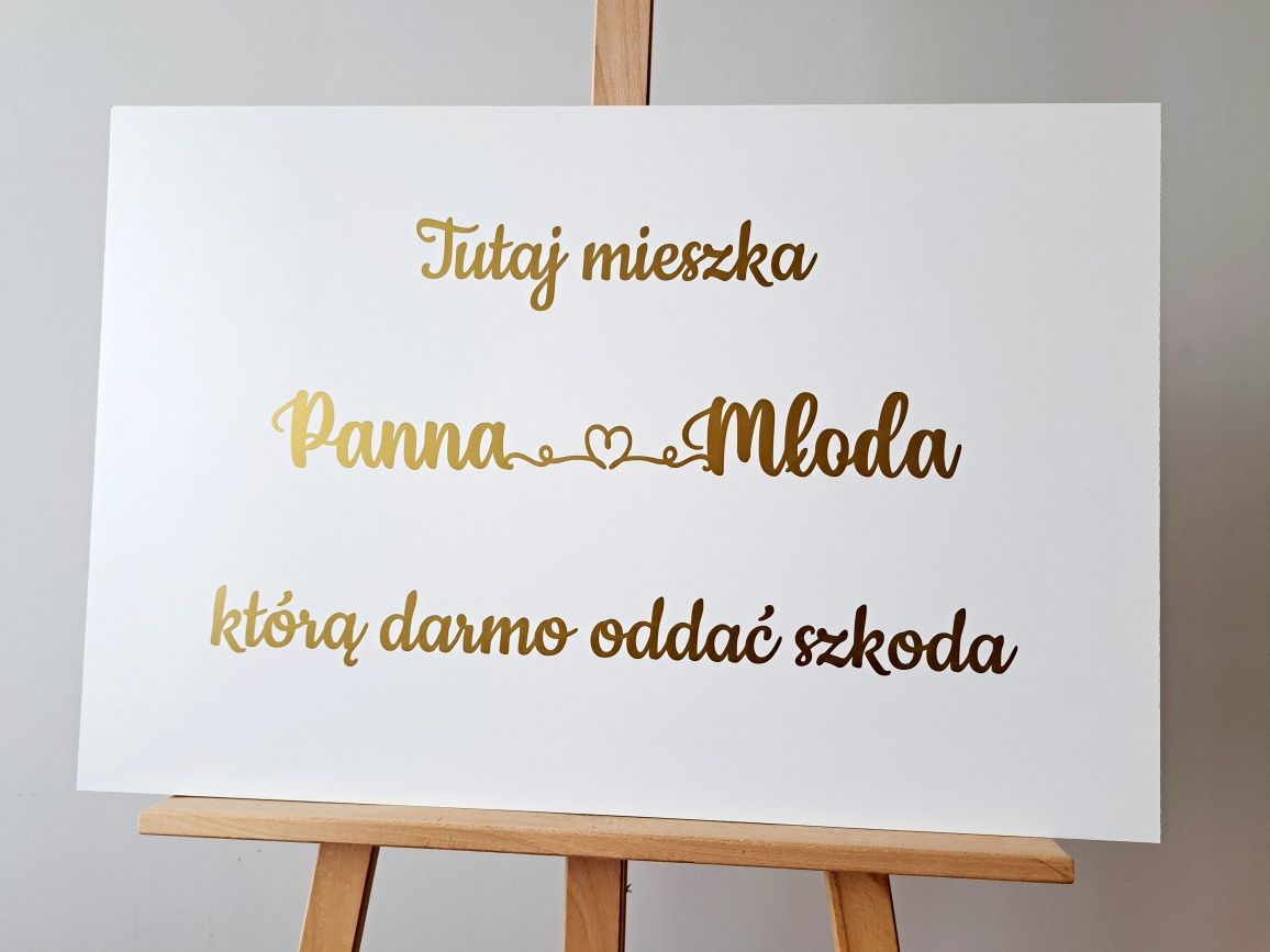 Tablica ślubna powitalna tutaj mieszka Panna Młoda dekoracje sali ślub