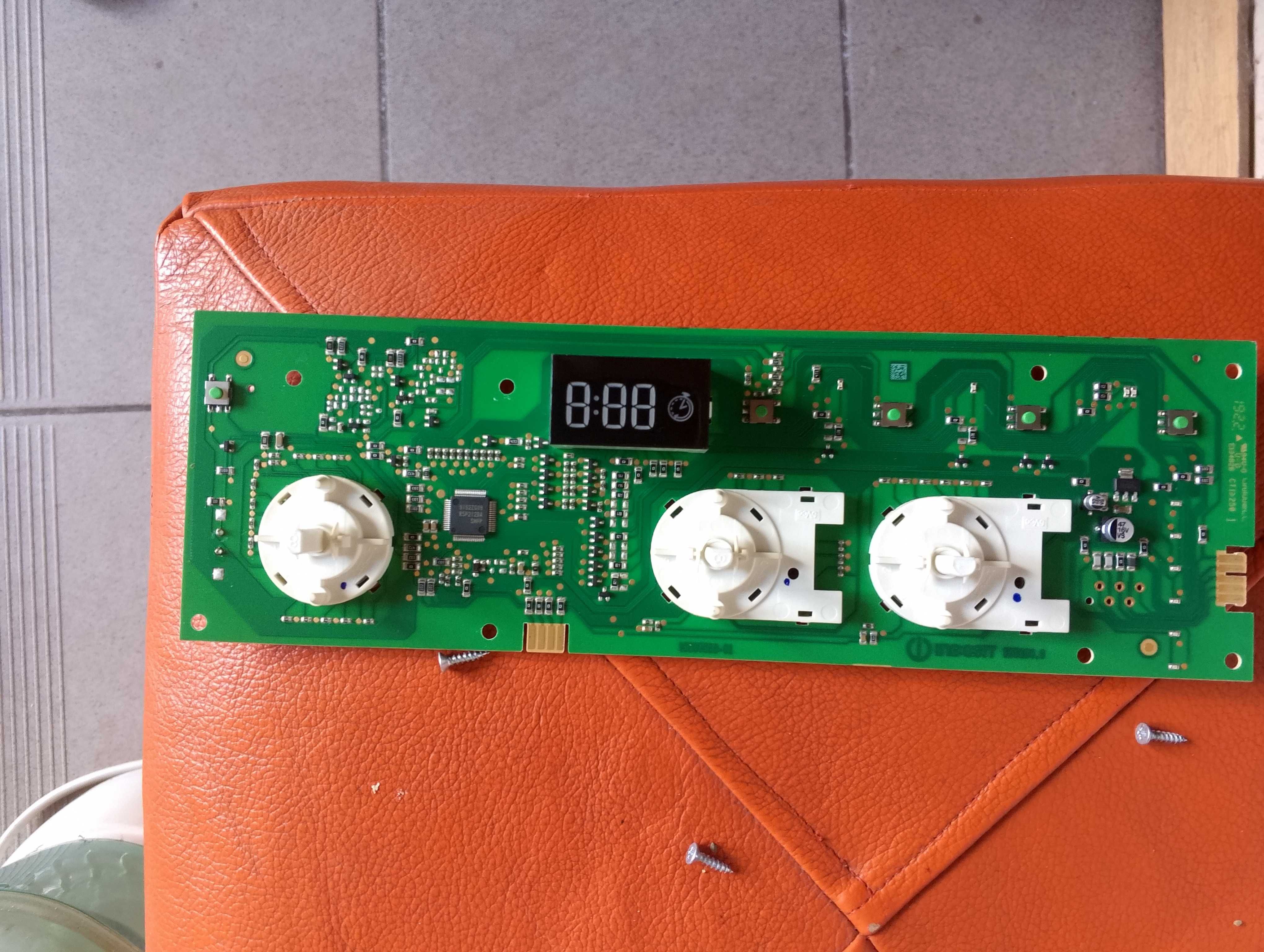 Programator do pralki Indesit