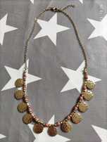 Colar dourado Parfois