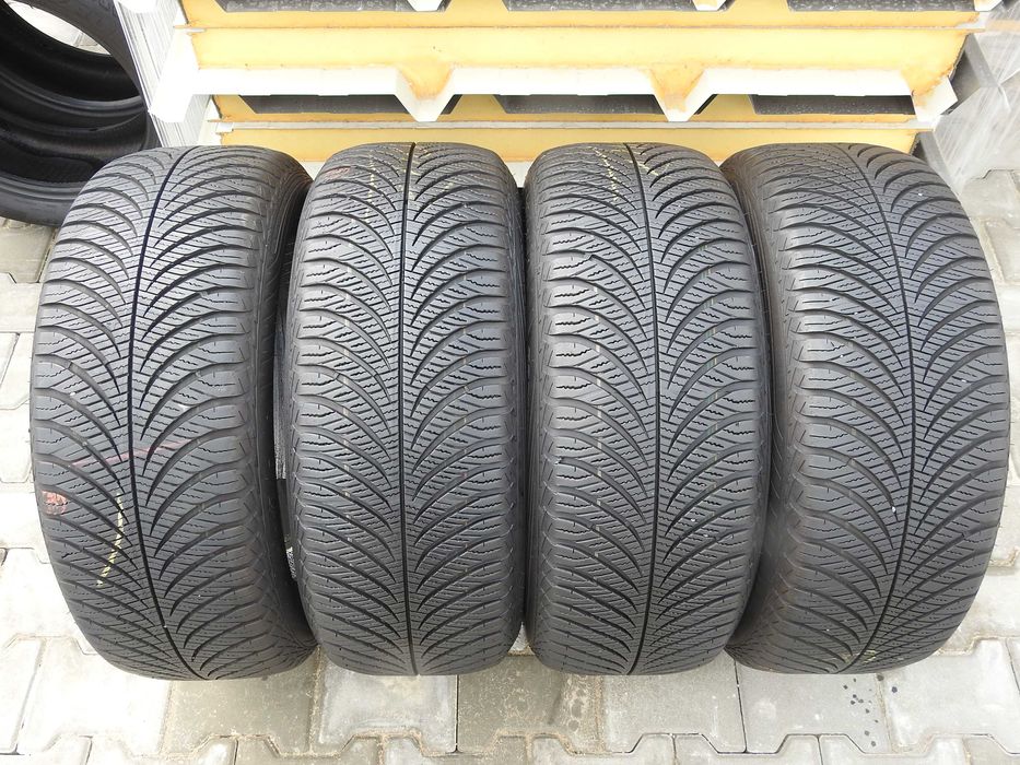 4x 215/55 r17 94v goodyear vector 4season gen 20/19rok 7mm