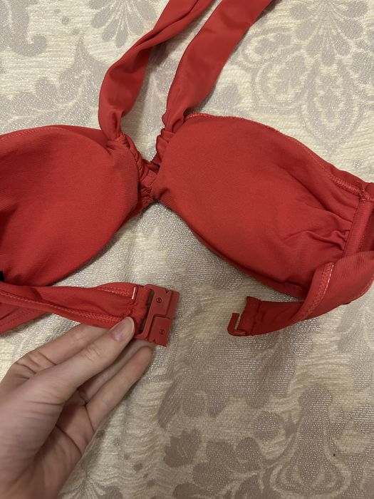 Купальник ( верх)  безкоштовно