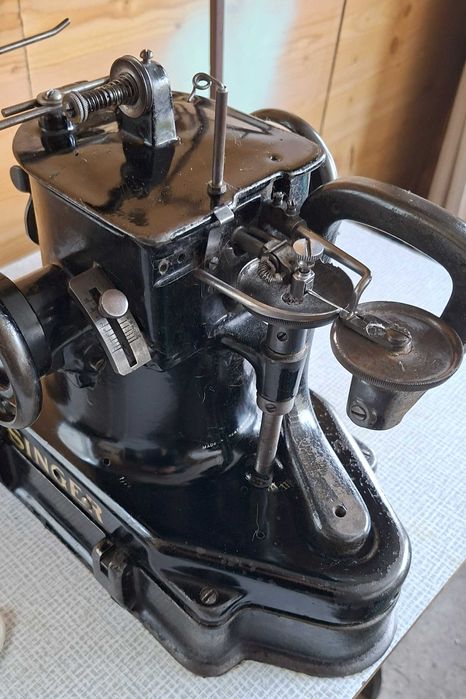 Maszyna kuśnierska, napęd elektryczny. Transport do 100 km.