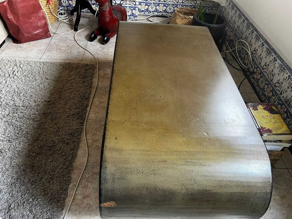 Mesa marroquina  bom eatado