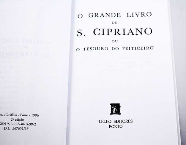 Livro "O Grande Livro de S. Cipriano"