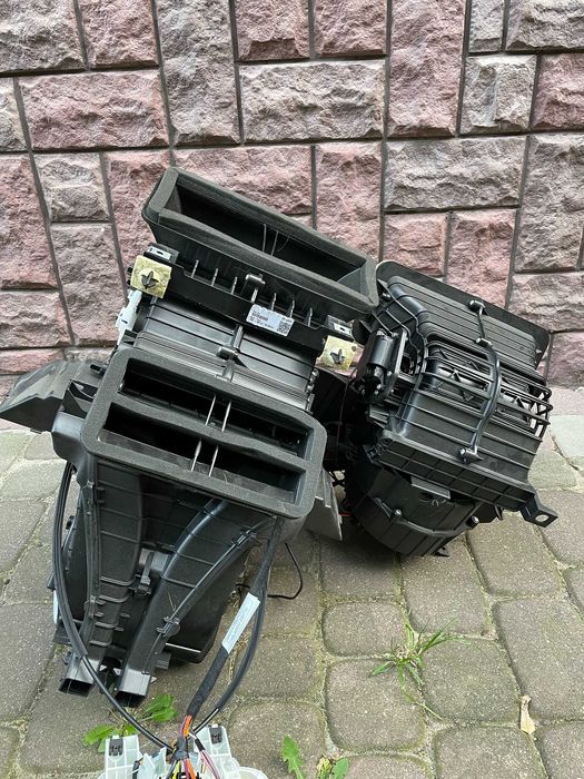 Fiat Doblo II Lift 1.6 diesel 105 KM 249,2020R na części