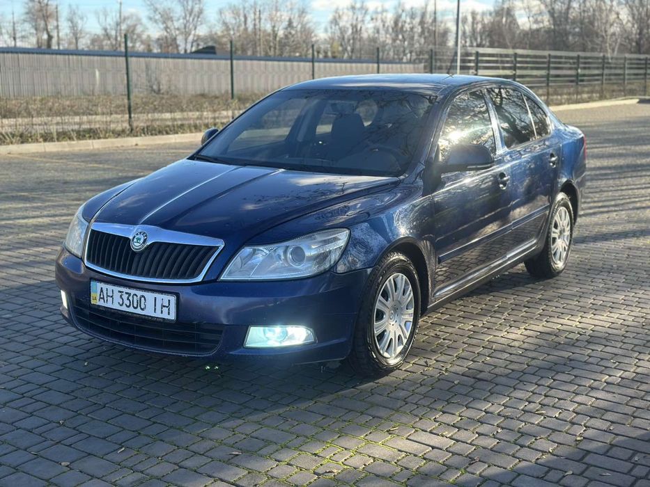 Продам Школу Октавия 2010 Года