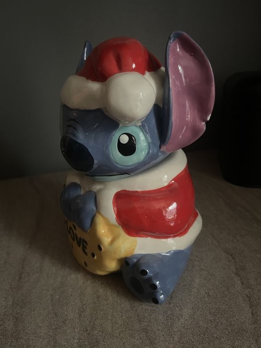 Pojemnik stitch.