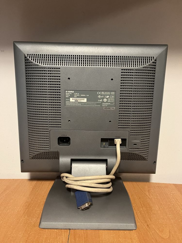 Monitor e-yama 17JN1-S