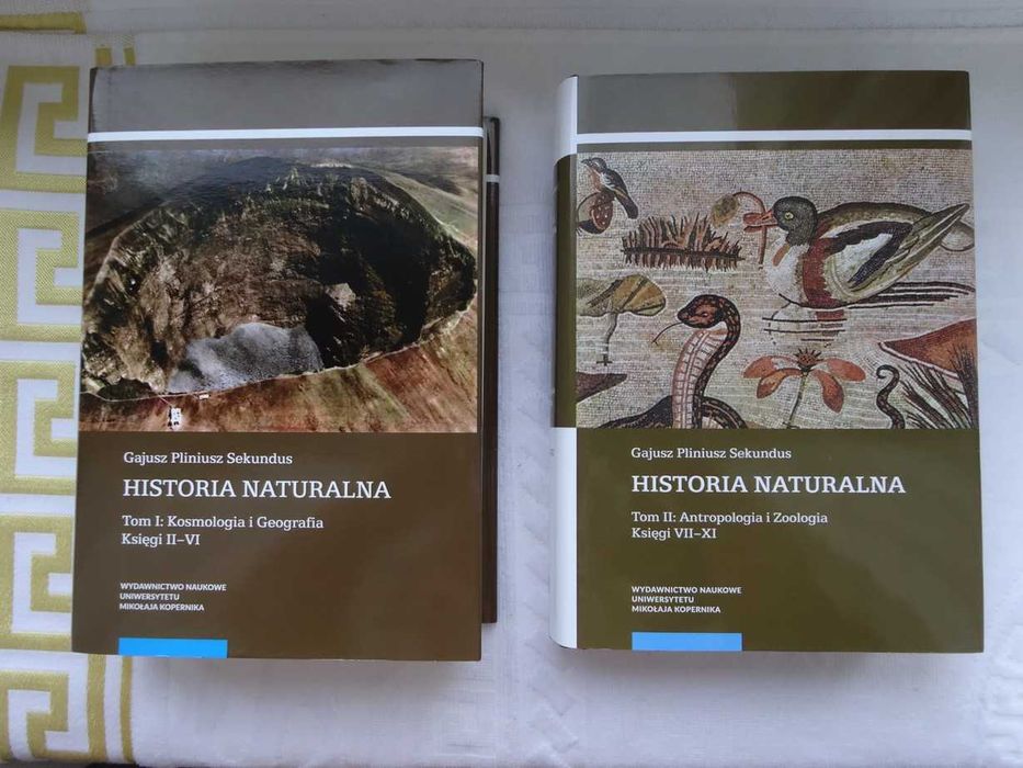 Pliniusz - Historia naturalna tom I II   język Polski i Łacina  _NOWE