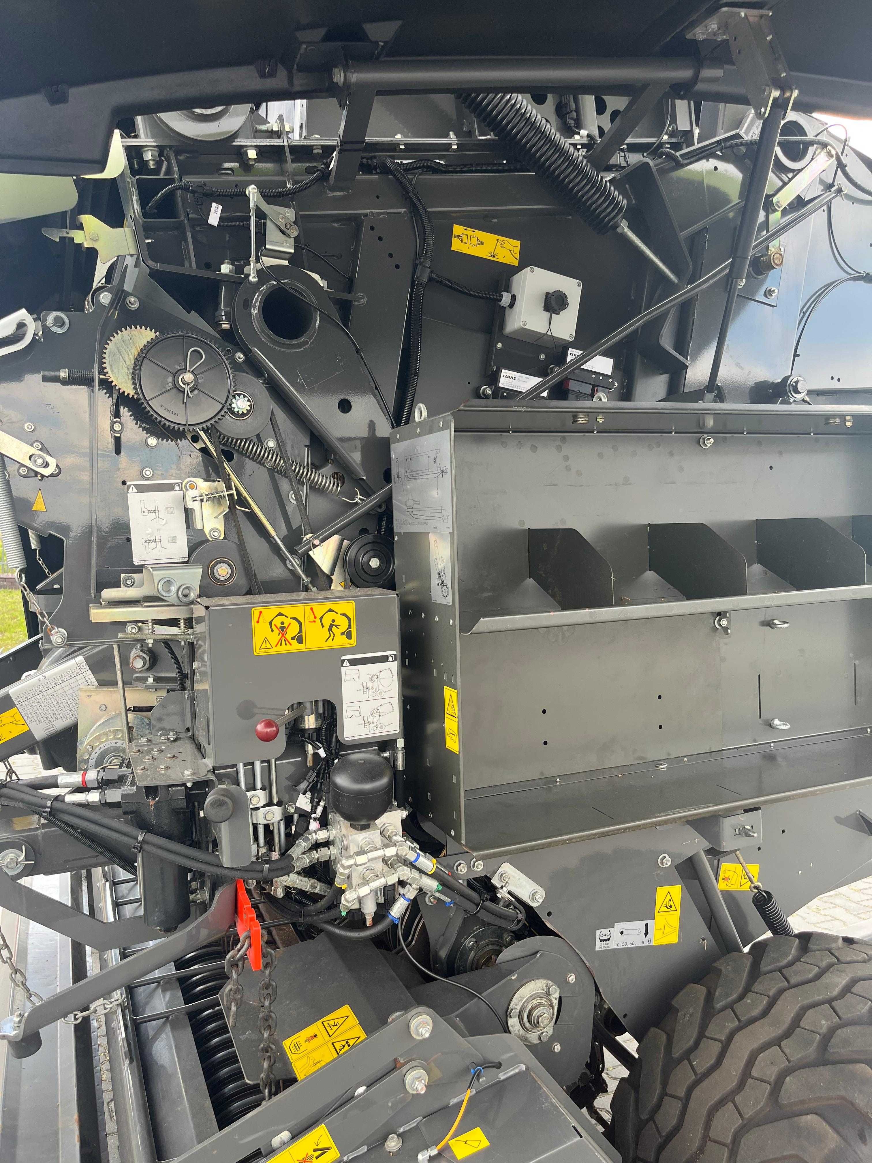 CLAAS Variant 485RC