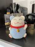Lucky cat maneki neko szczęśliwy kot