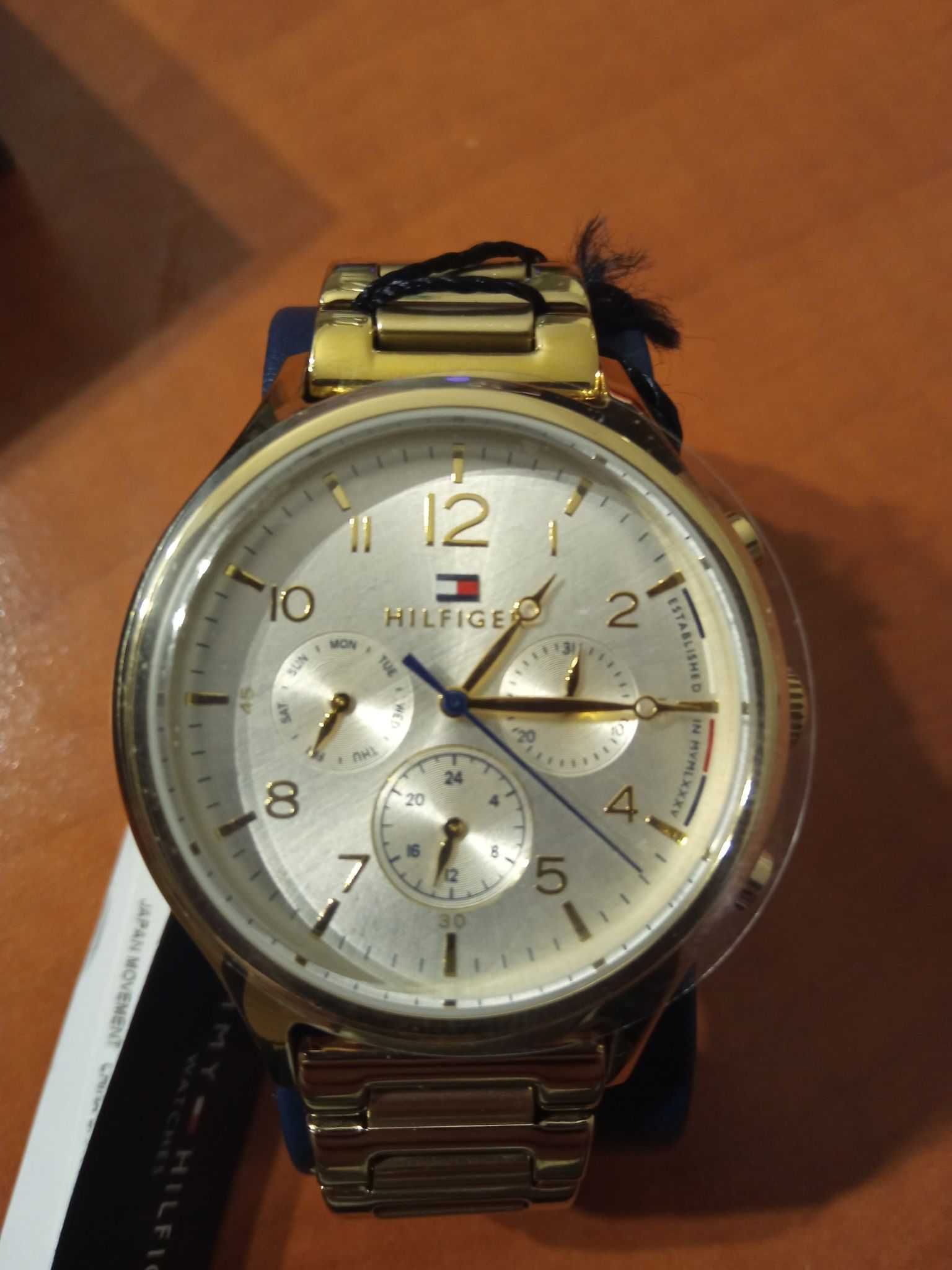 TOMMY HILFIGER złoty zegarek unisex 400 złotych!