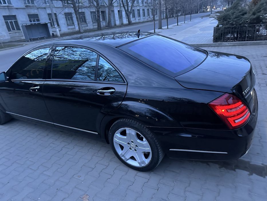 Mercedes W221 S600