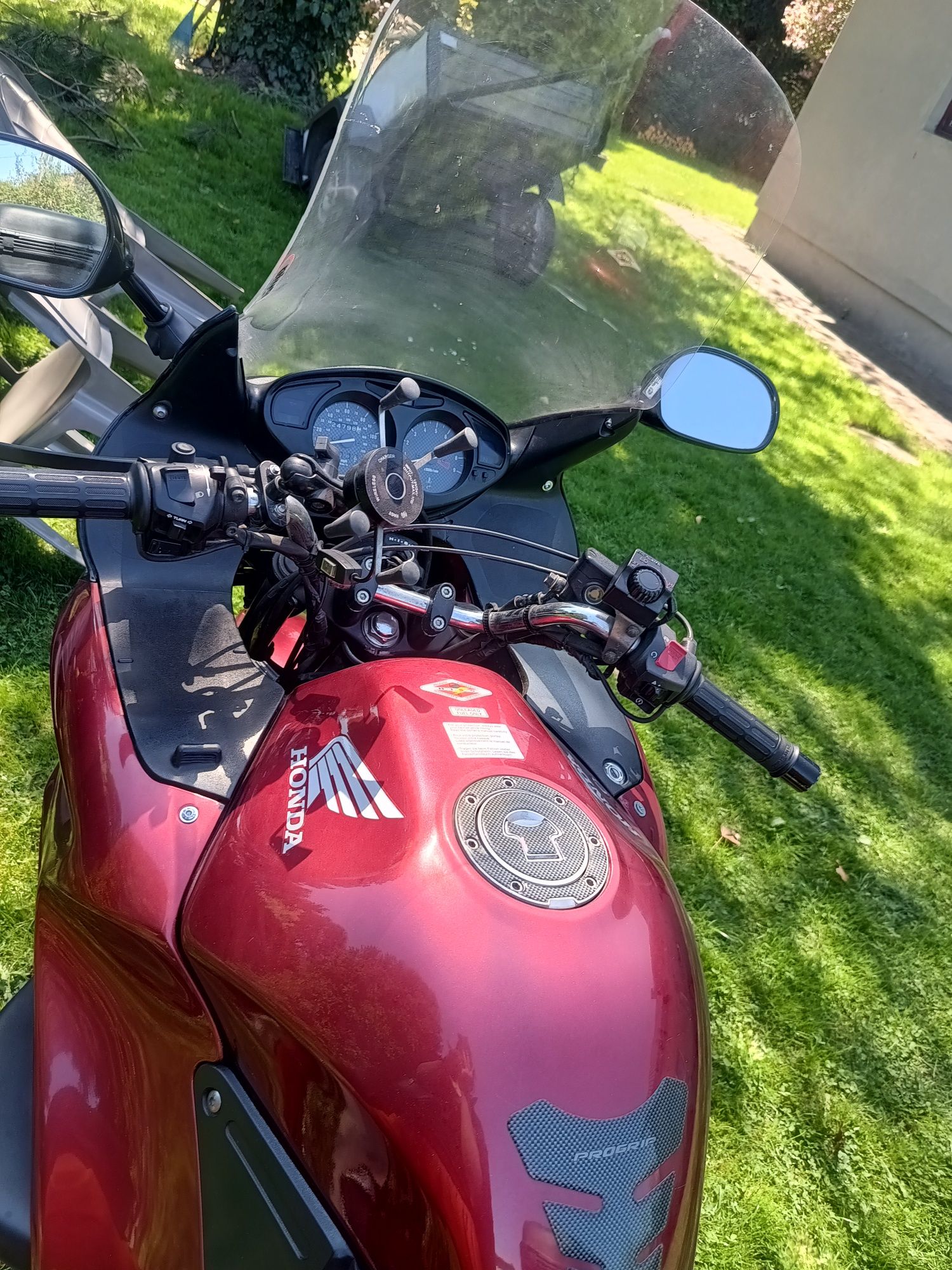 Honda deauville 650
