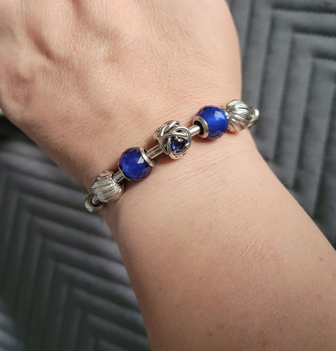 Pandora bransoletka bangle otwarta + 1x charms 2x fasetka 2x klips