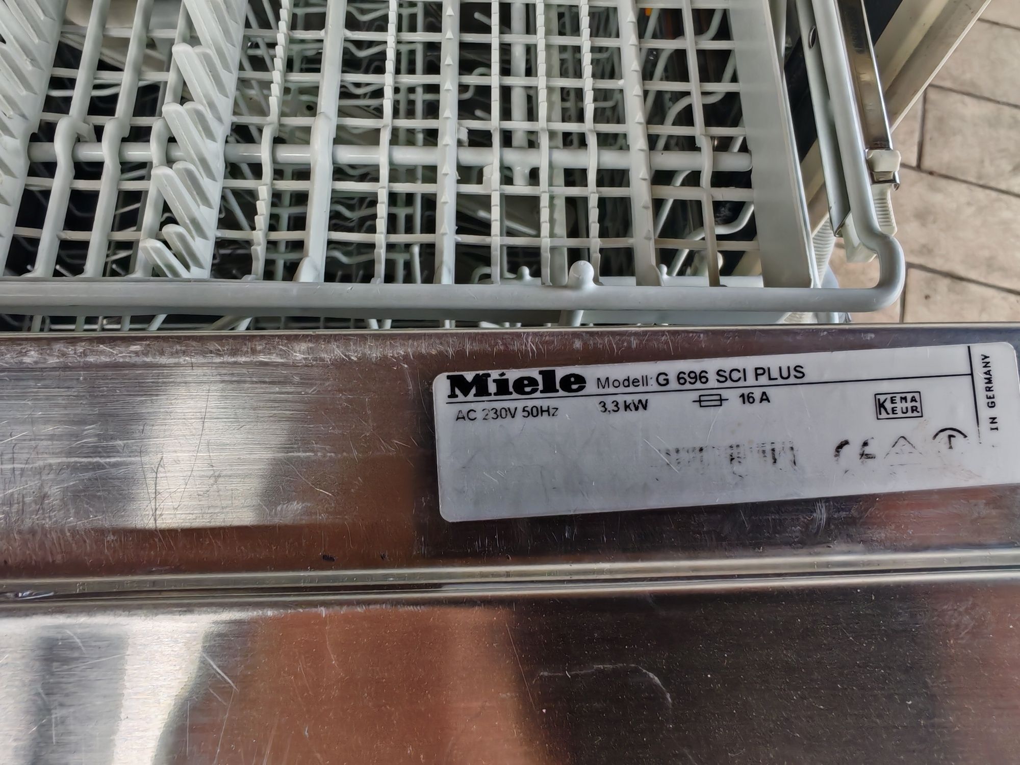 Sprzedam zmywarke miele