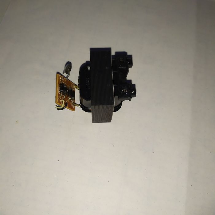 Продам  трансформатор