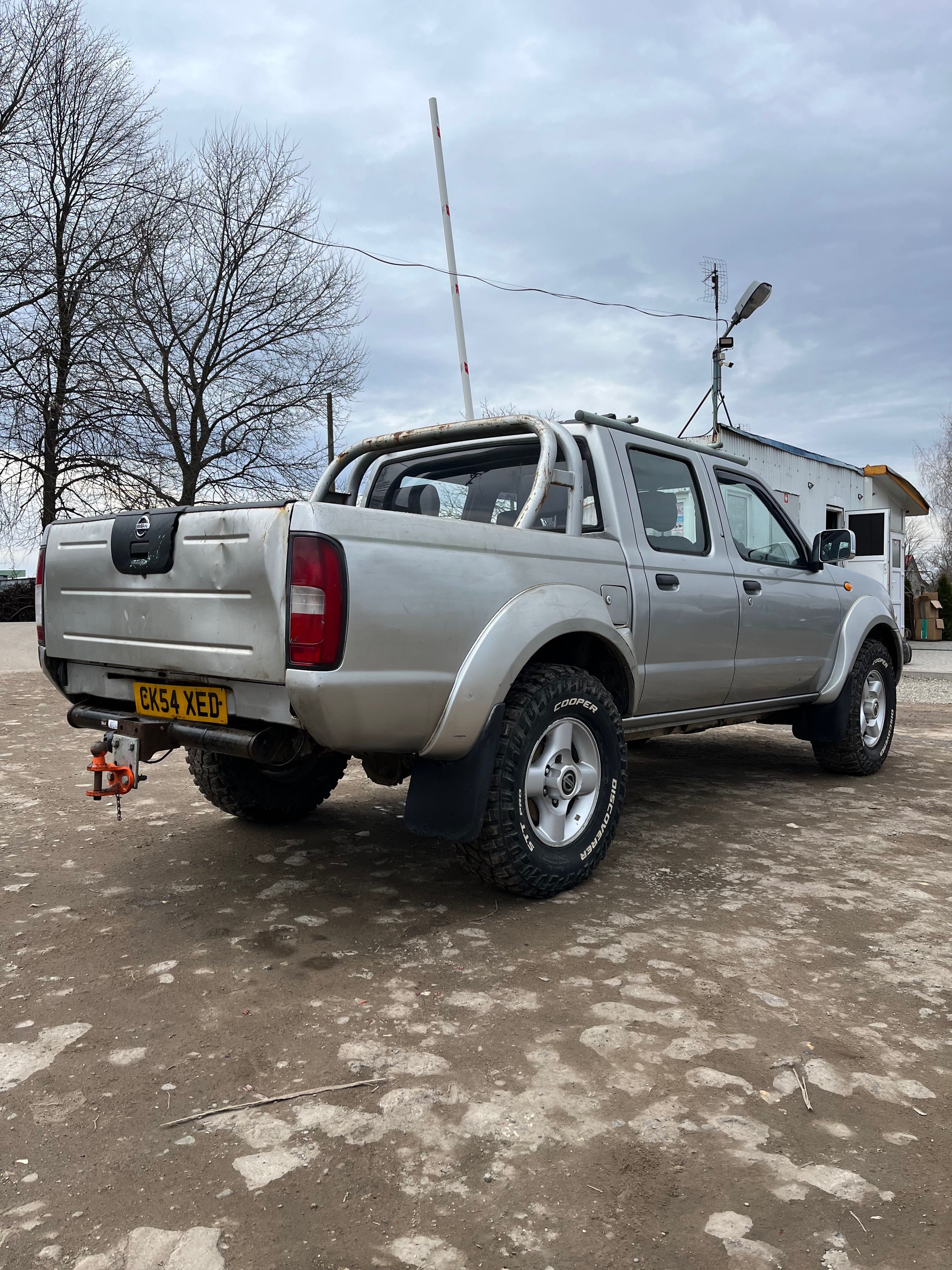 Nissan Navara 2.5td