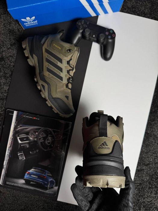 Чоловічі кросівки адідас терекс Adidas Terrex Fur Khaki Black [41-46]