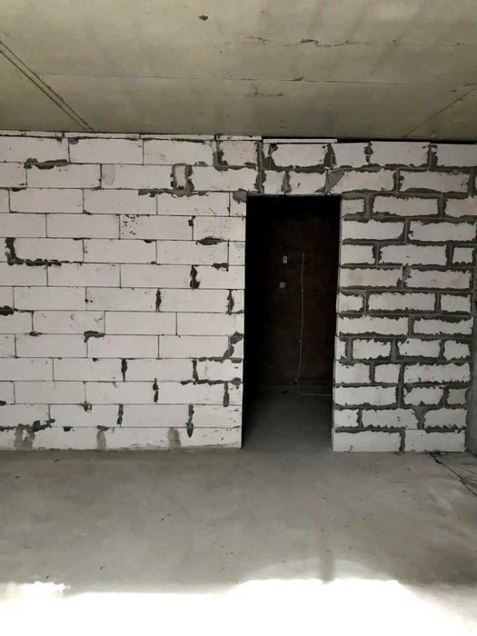 Приміщення квартира 33м цоколь Wood Park Радистів 18 Биківня Лісова!