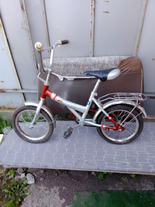 Дитячий велосипед