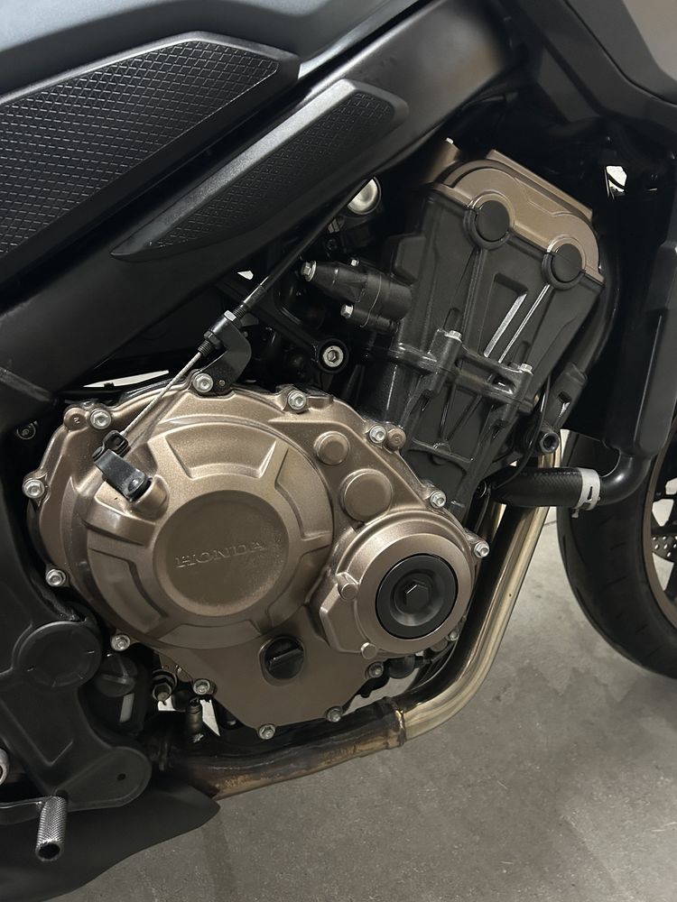 Honda cb 650R de 2023