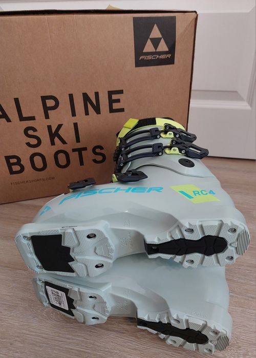 Nowe buty narciarskie damskie Fischer RC4 95 MV VACGW rozm.23,5 (37