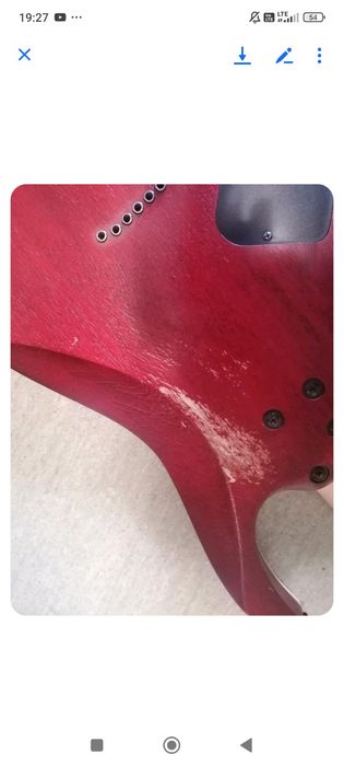 Czerwona Gitara elektryczna