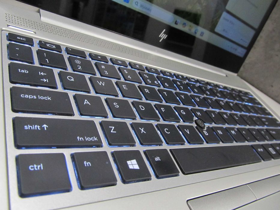 HP EliteBook Dotyk 745 G5 Ryzen 5 Pro 2500U 8GB 256SSD Vega 8 Laptop