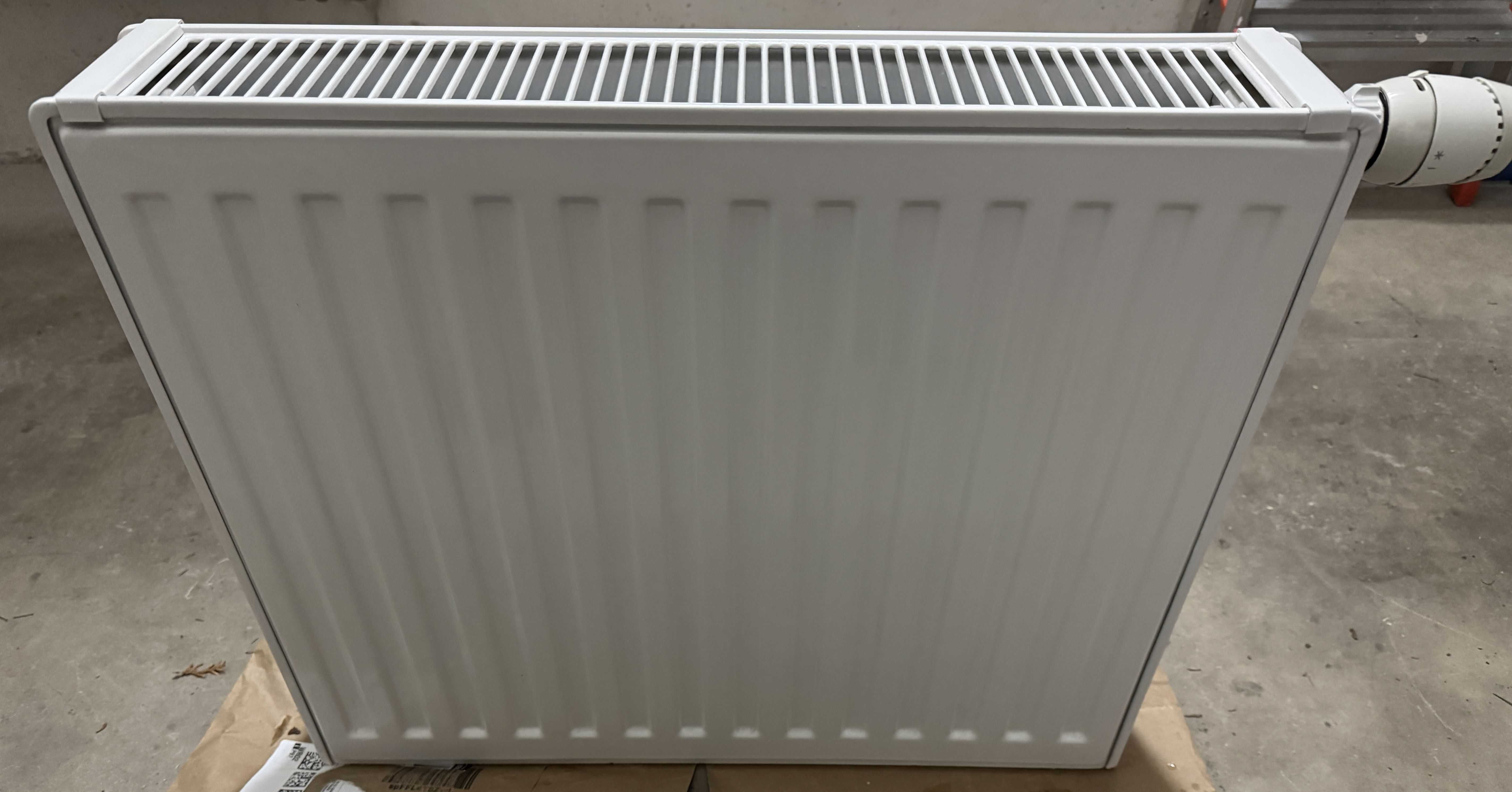 Grzejnik Vogel&Noot 22KV plus głowica Danfoss
