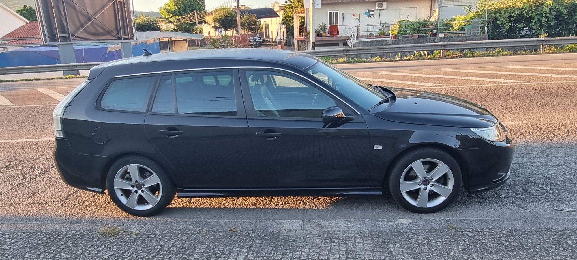 Saab 9-3 Vector imaculadamente nova