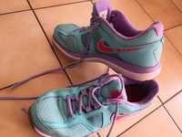 Sprzedam buty firmy Nike