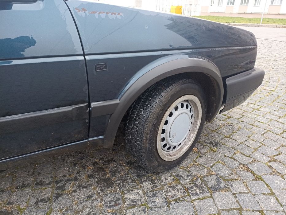 Продам гольф 2 на повному ходу