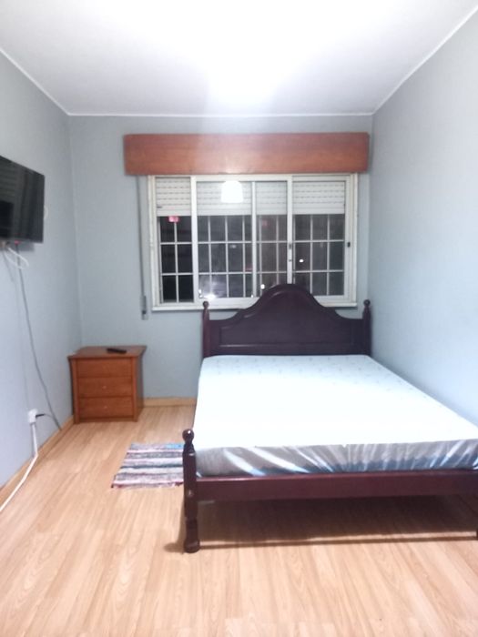 Quarto para arrendar em setúbal