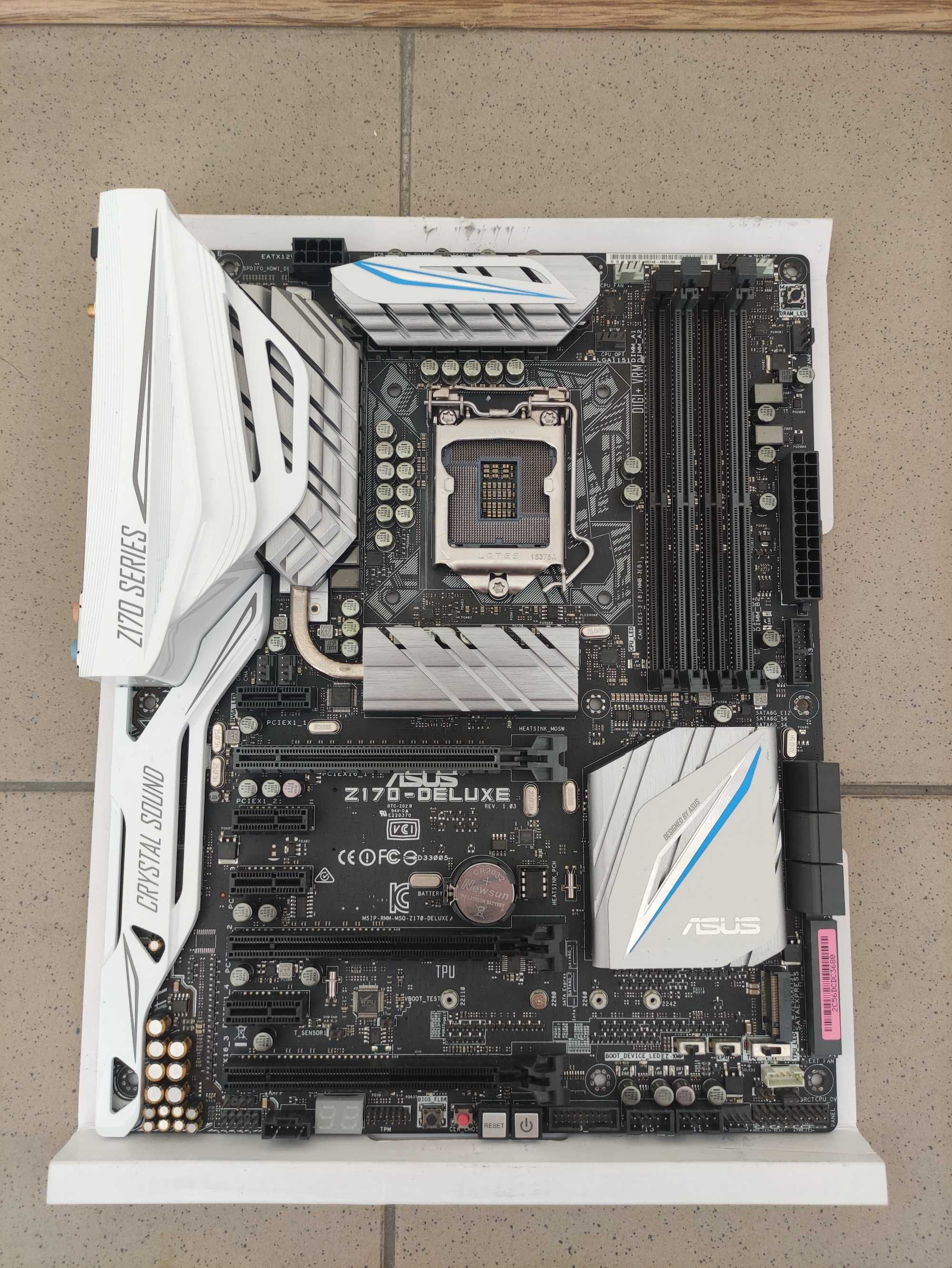 Материнская плата ASUS Z170 Deluxe 1151 4xDDR4 WiFi 6x SATA 1xM2 PCI-E