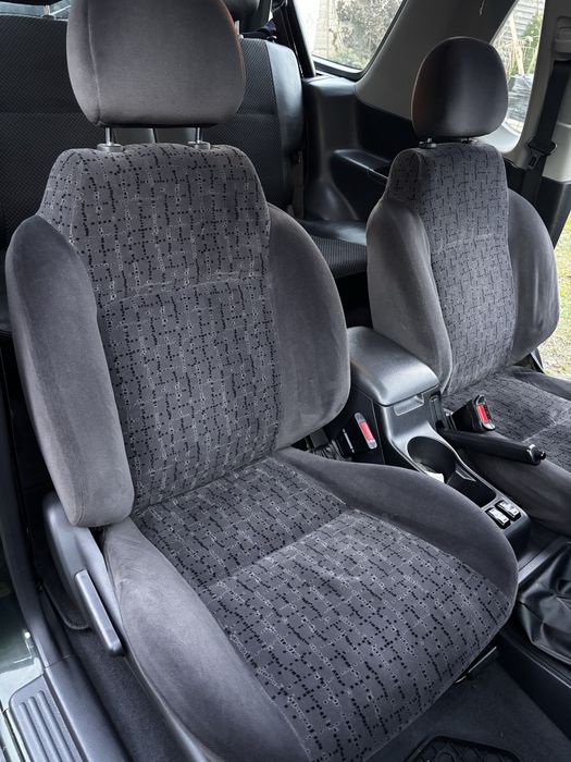 Fotele + boczki Opel Frontera B sport