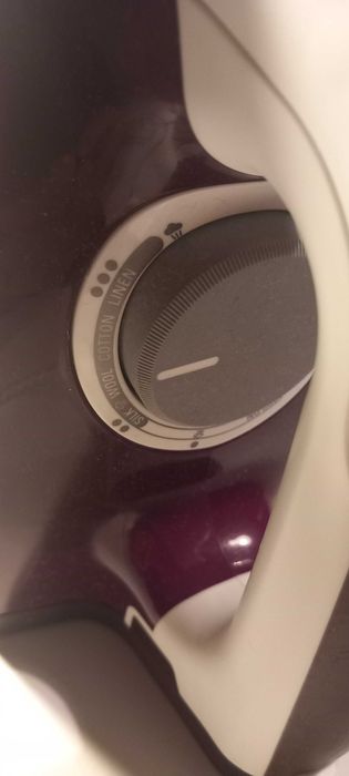 Ferro de engomar Rowenta Focus DW5122