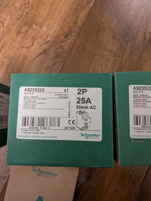 Schneider Legrand wyłączniki roznicowoprądowe