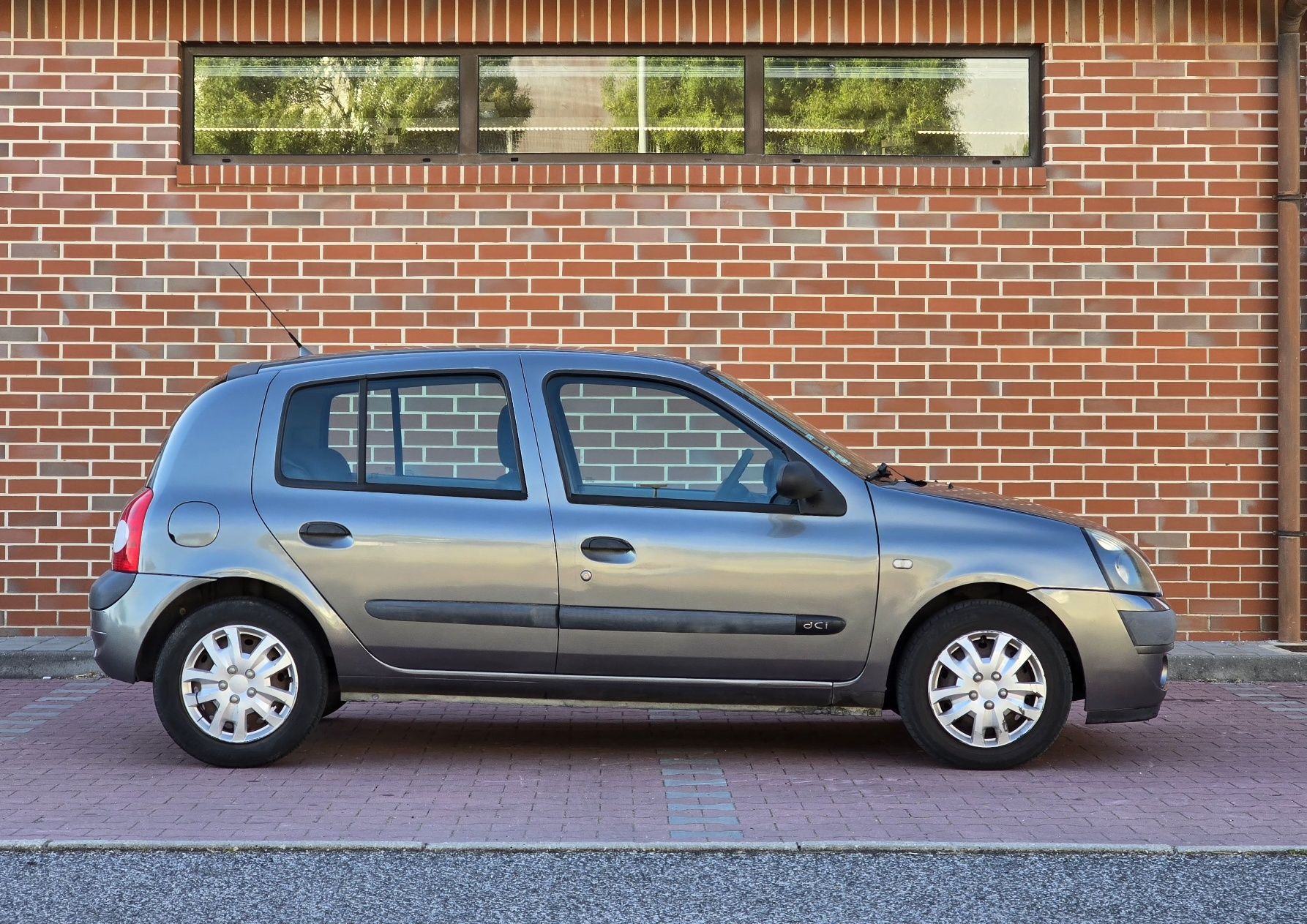 Renault Clio 1.5 DCI 82cv