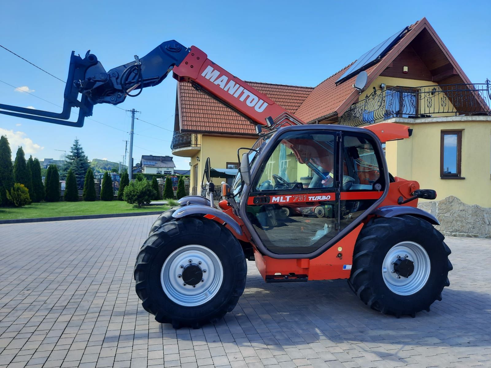 Ładowarka teleskopowa Manitou MLT  731