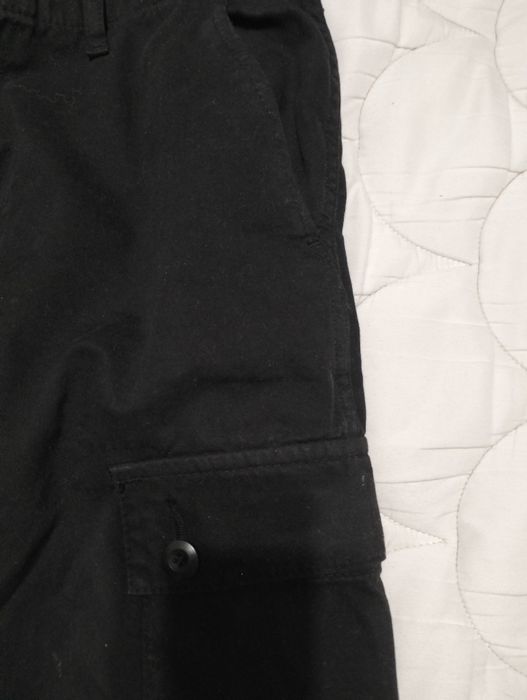 Czarne jeansowe bojówki Zara